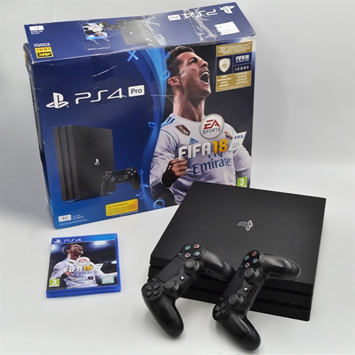 Playstation 4 - PRO - 1TB - FIFA 18 Edition I æske - Konsol - SNR 03-27452400-7676904 (B Grade) (Genbrug)